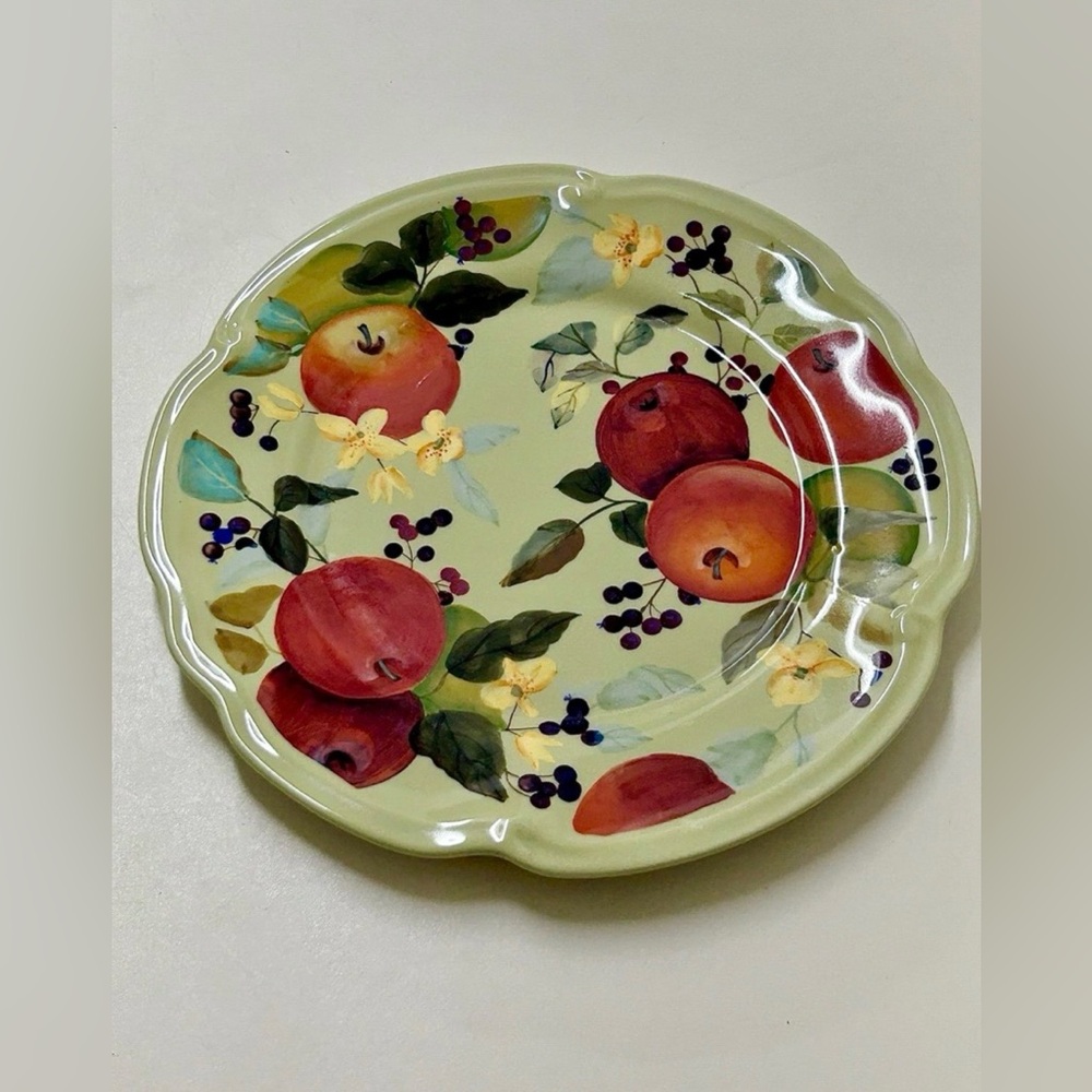 Rare Vintage Discontinued TRACY PORTER Fruitful Tapestry Scalloped Dinner Plate